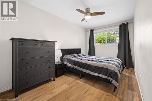 27 Nickolas Crescent, Cambridge, ON 