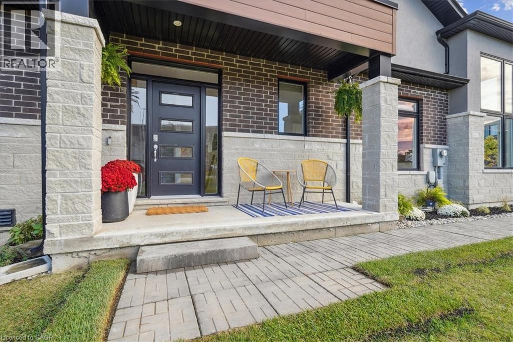 52 Welch Lane, Hamilton, ON