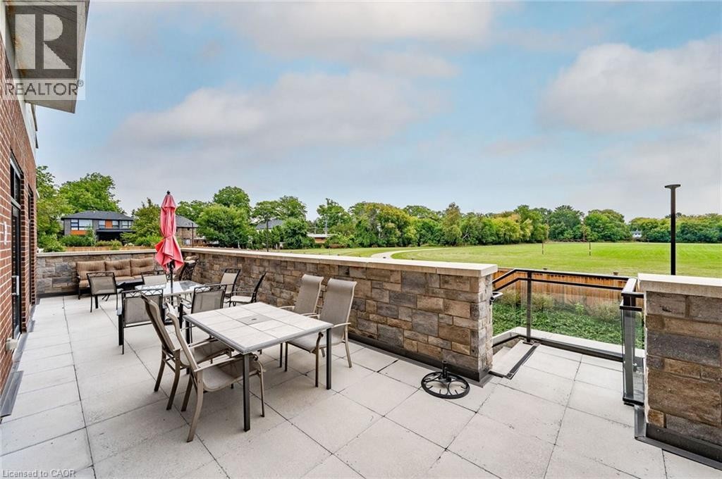 Roof-Top Terrace - 3290 New Street Unit# 607, Burlington, ON
