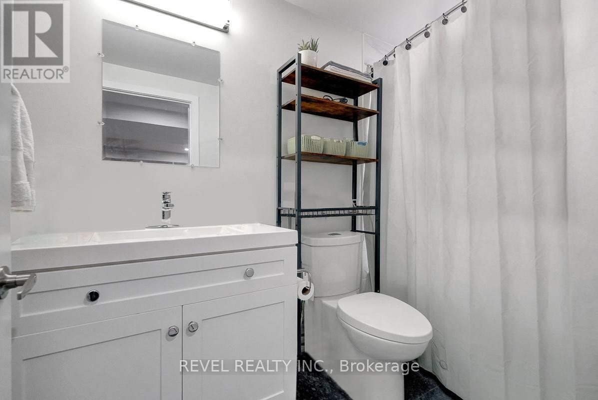 APT #3 - 63 Findlay Avenue, Ottawa, ON