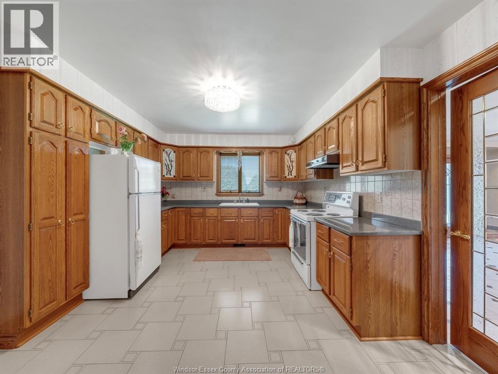 4155 Manning Road, Tecumseh, ON