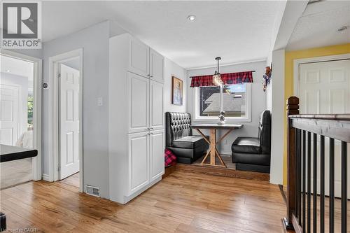 64 Norfolk Avenue, Cambridge, ON 