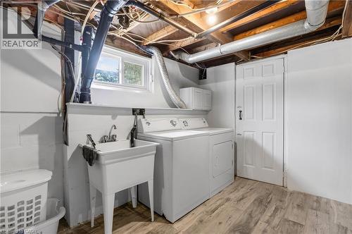 64 Norfolk Avenue, Cambridge, ON 
