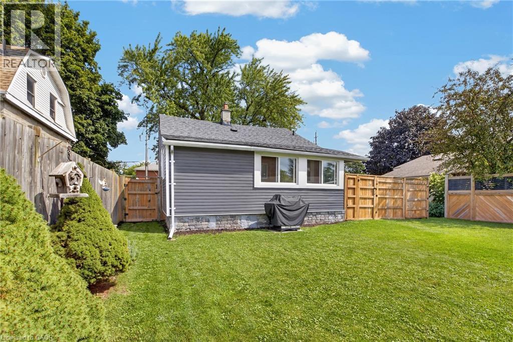 64 Norfolk Avenue, Cambridge, ON