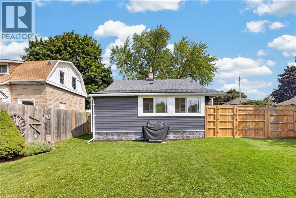 64 Norfolk Avenue, Cambridge, ON