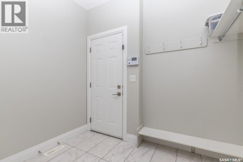 355 Coppermine Crescent, Saskatoon, SK 