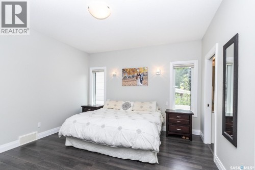 355 Coppermine Crescent, Saskatoon, SK 