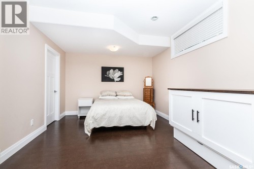 355 Coppermine Crescent, Saskatoon, SK 