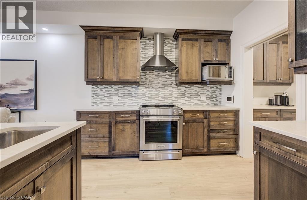 275 Falconridge Drive, Kitchener, ON