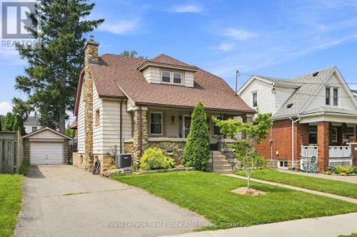 96 Huxley Avenue S, Hamilton, ON 