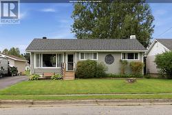 75 Indiana DR Sault Ste. Marie, ON P6A 4Y4