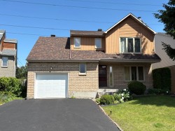 1015 Crois. Savard Brossard, QC J4X 1X9