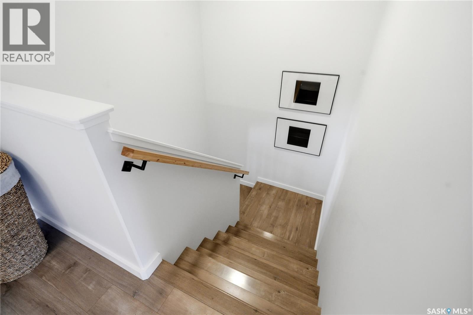 1039 4Th Street E, Saskatoon, SK