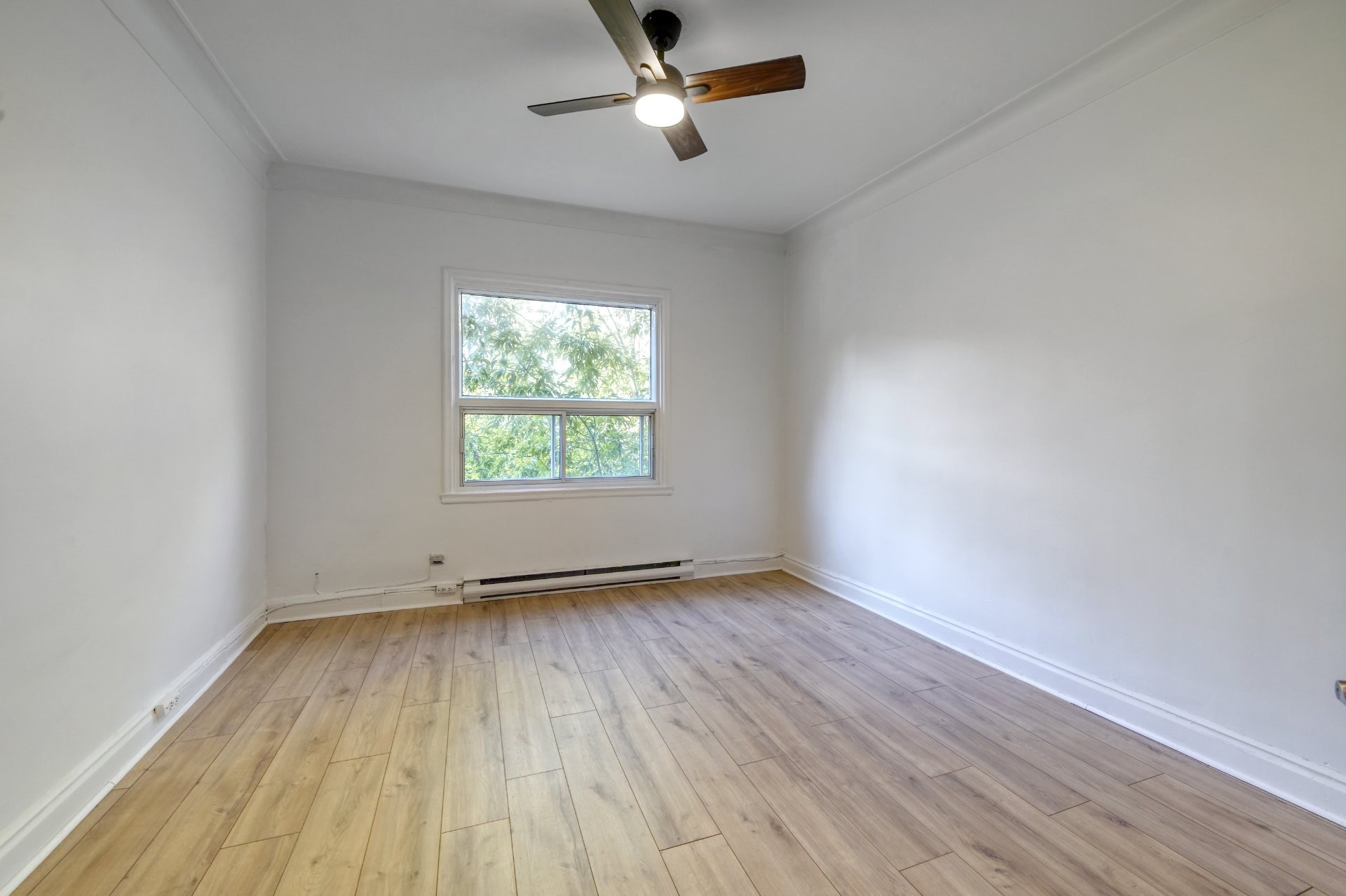 Chambre à coucher - 5209 Av. Jacques-Grenier, Montréal (Côte-Des-Neiges/Notre-Dame-De-Grâce), QC