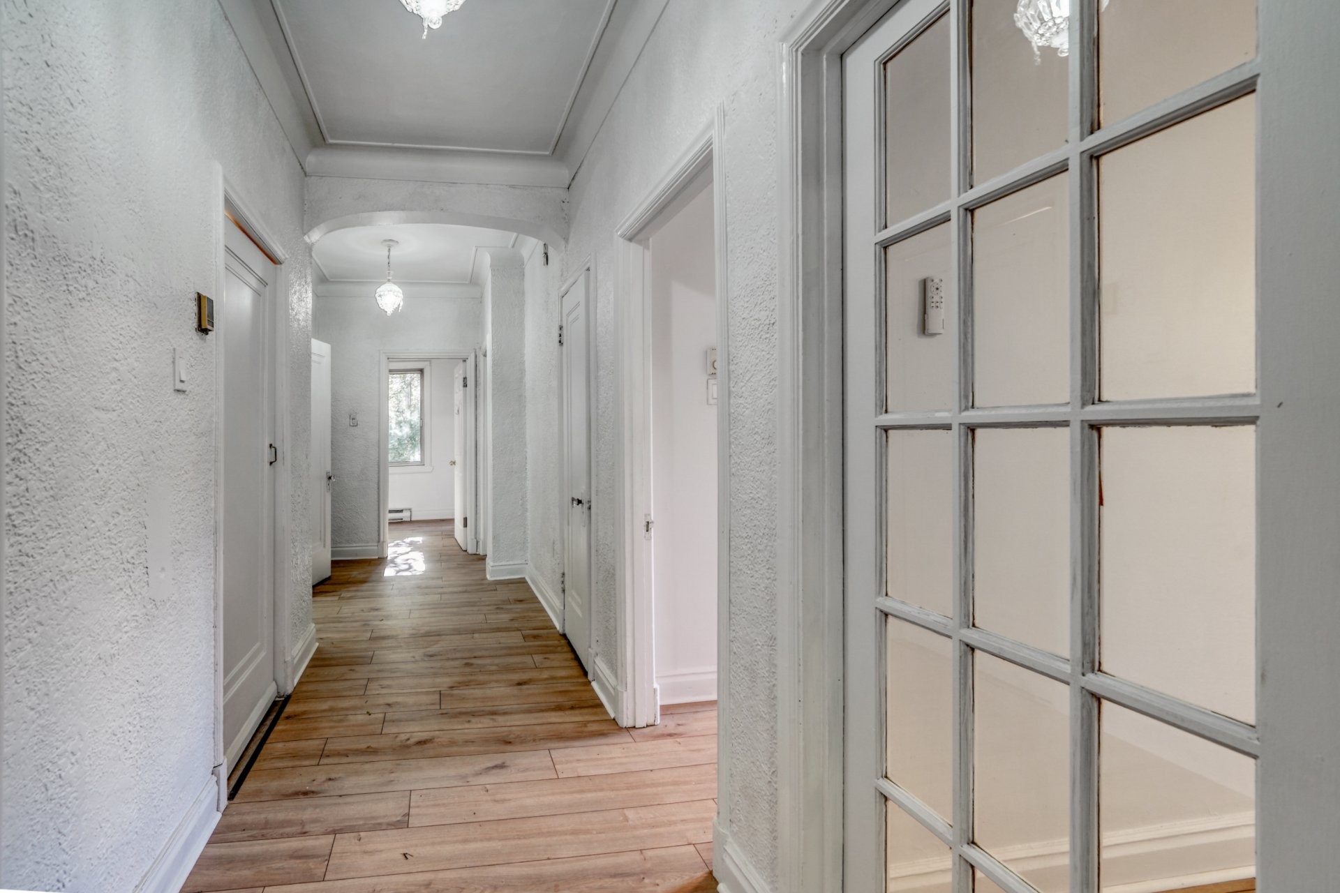 Hall d'entrée/Vestibule - 5209 Av. Jacques-Grenier, Montréal (Côte-Des-Neiges/Notre-Dame-De-Grâce), QC