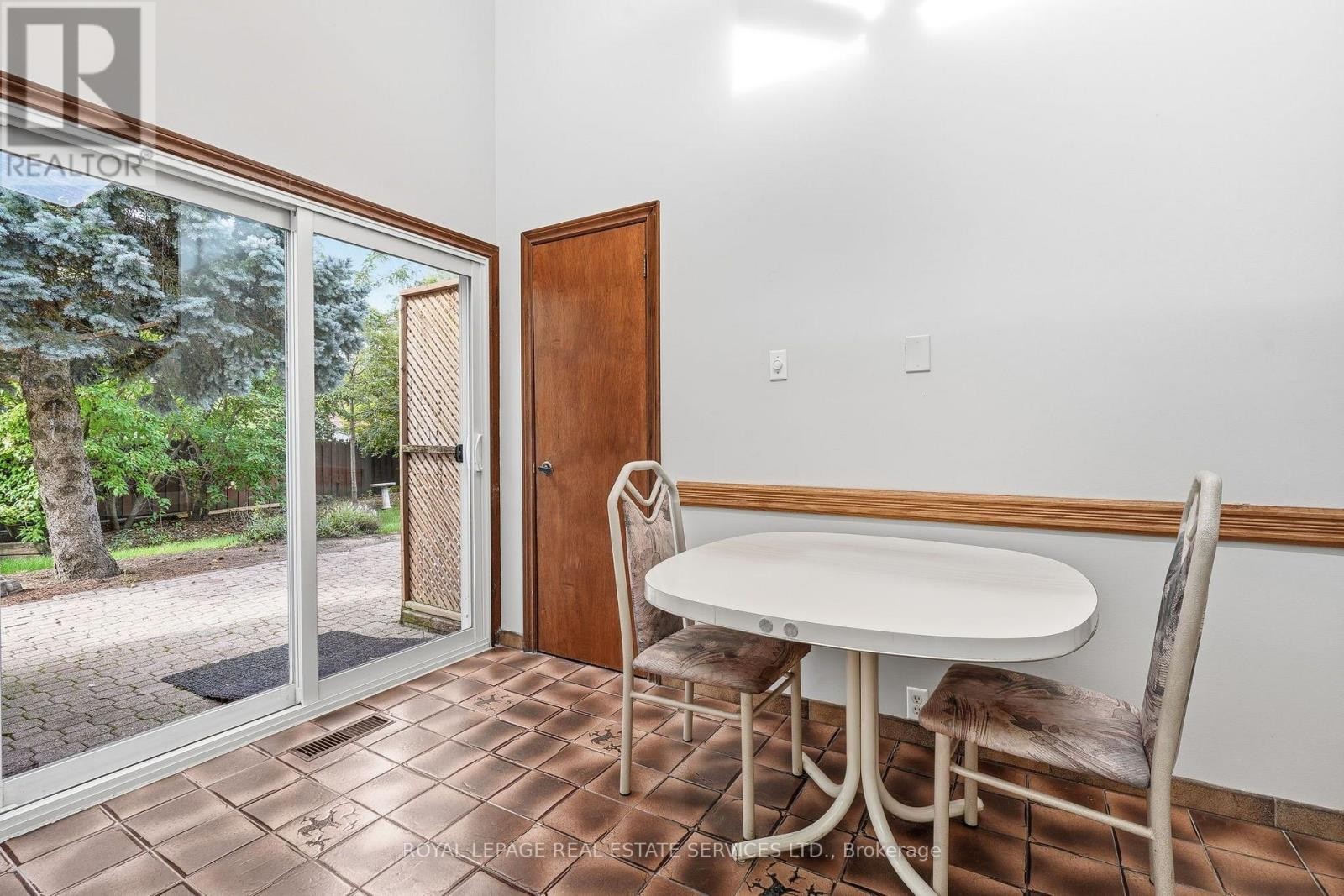 60 Bowshelm Court, Mississauga, ON