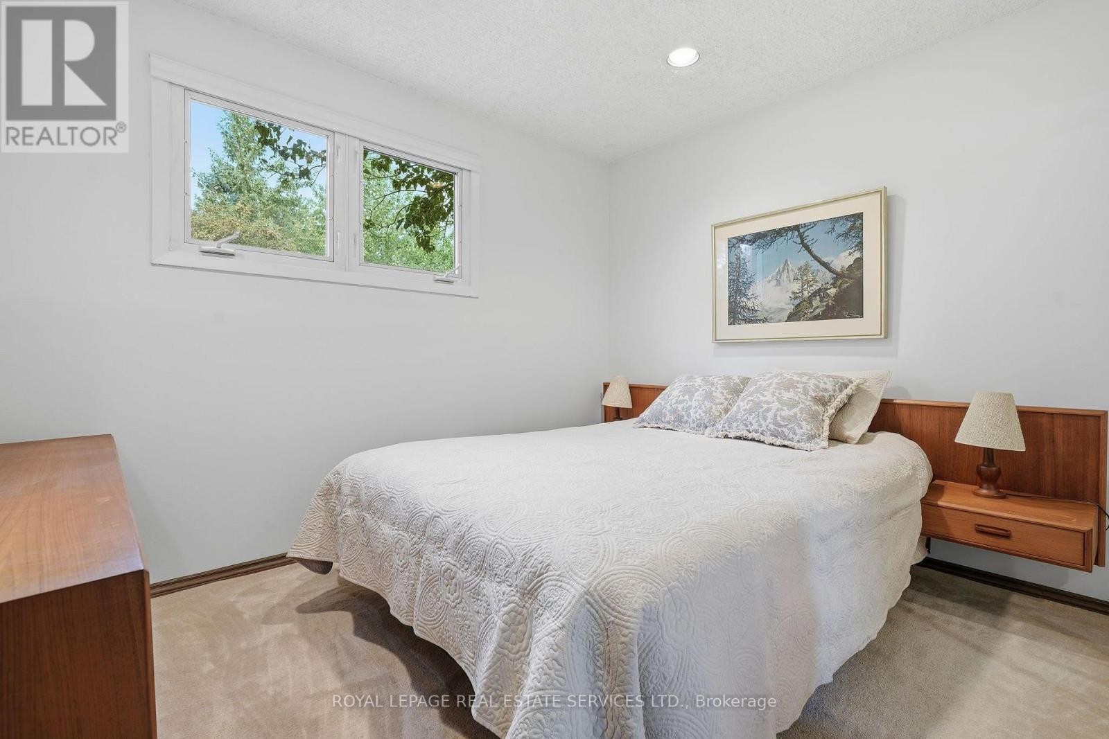 lower level 4th bedroom - 60 Bowshelm Court, Mississauga, ON