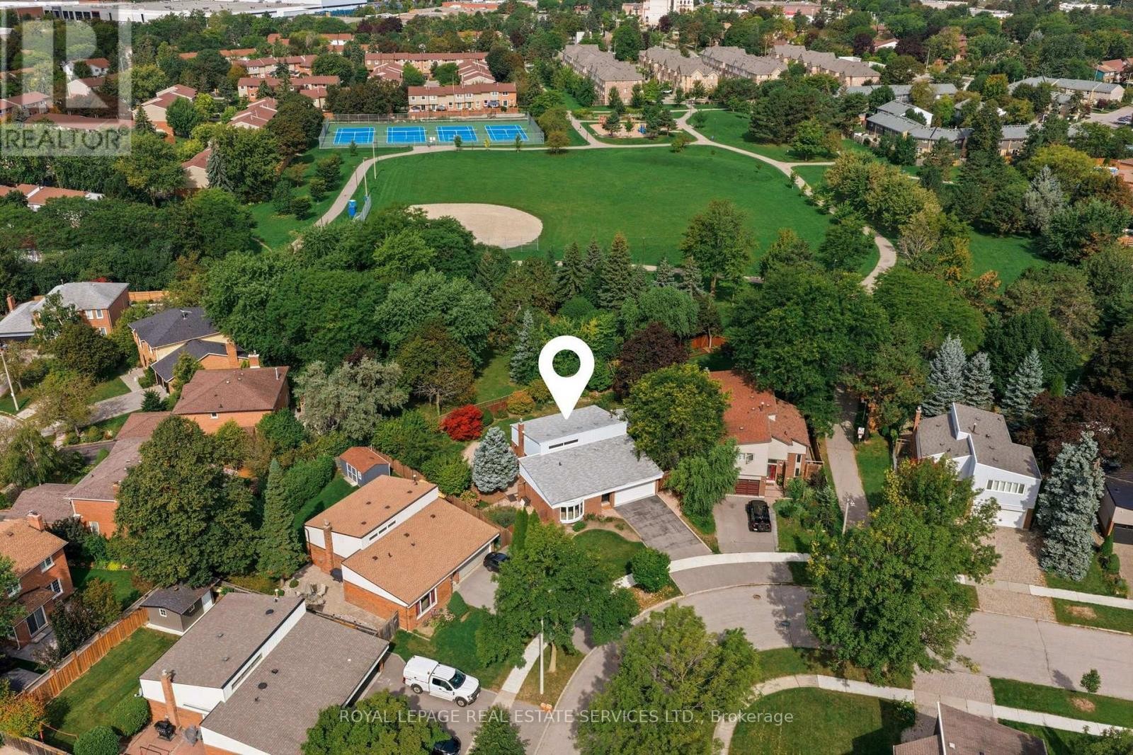 60 Bowshelm Court, Mississauga, ON