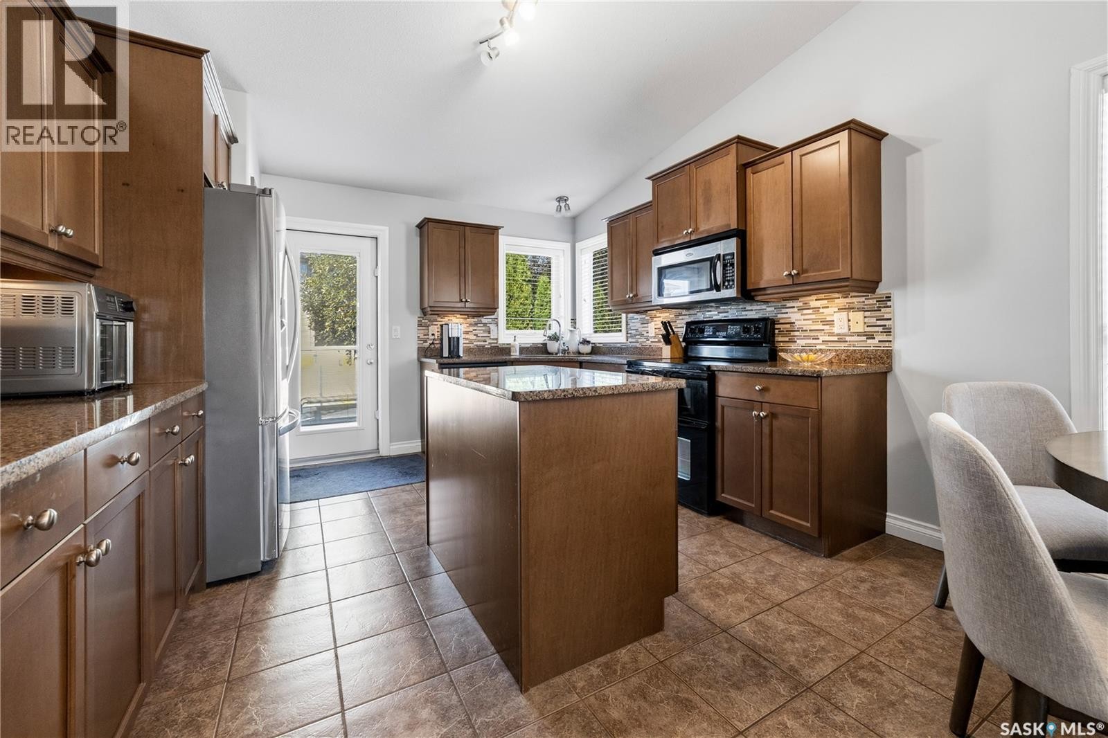 4445 Preston Crescent, Regina, SK