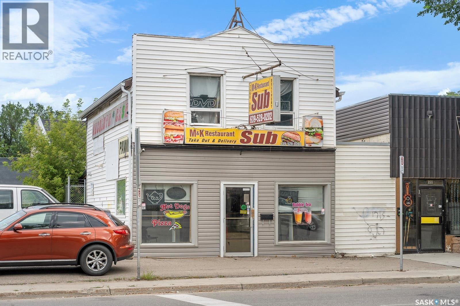 2924 Dewdney Avenue, Regina, SK