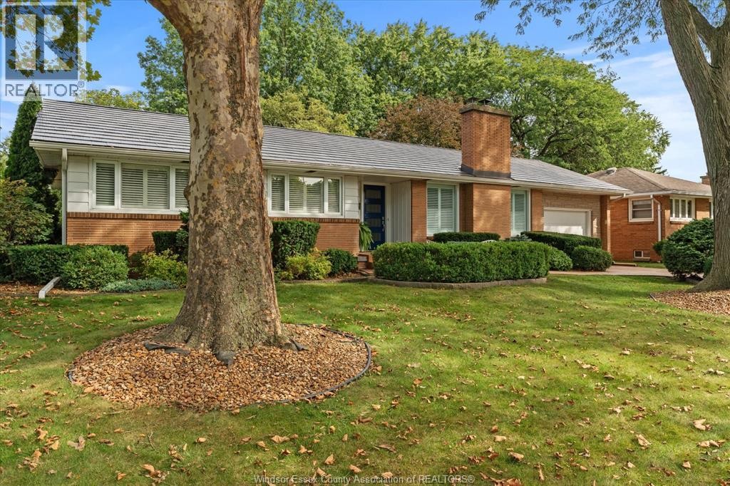 730 Champlain Drive, Windsor, ON