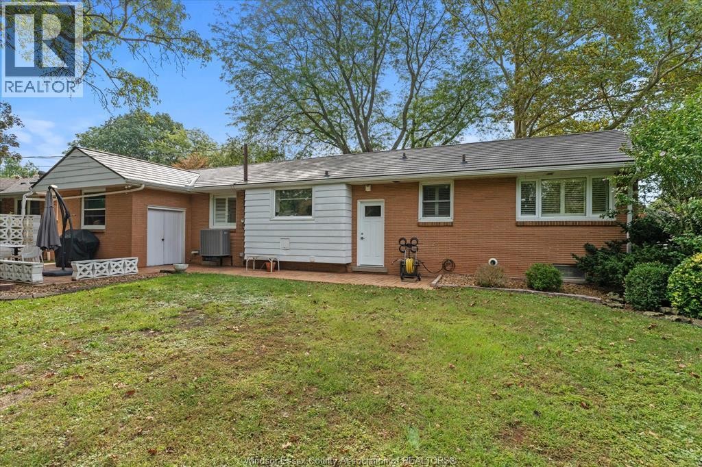730 Champlain Drive, Windsor, ON