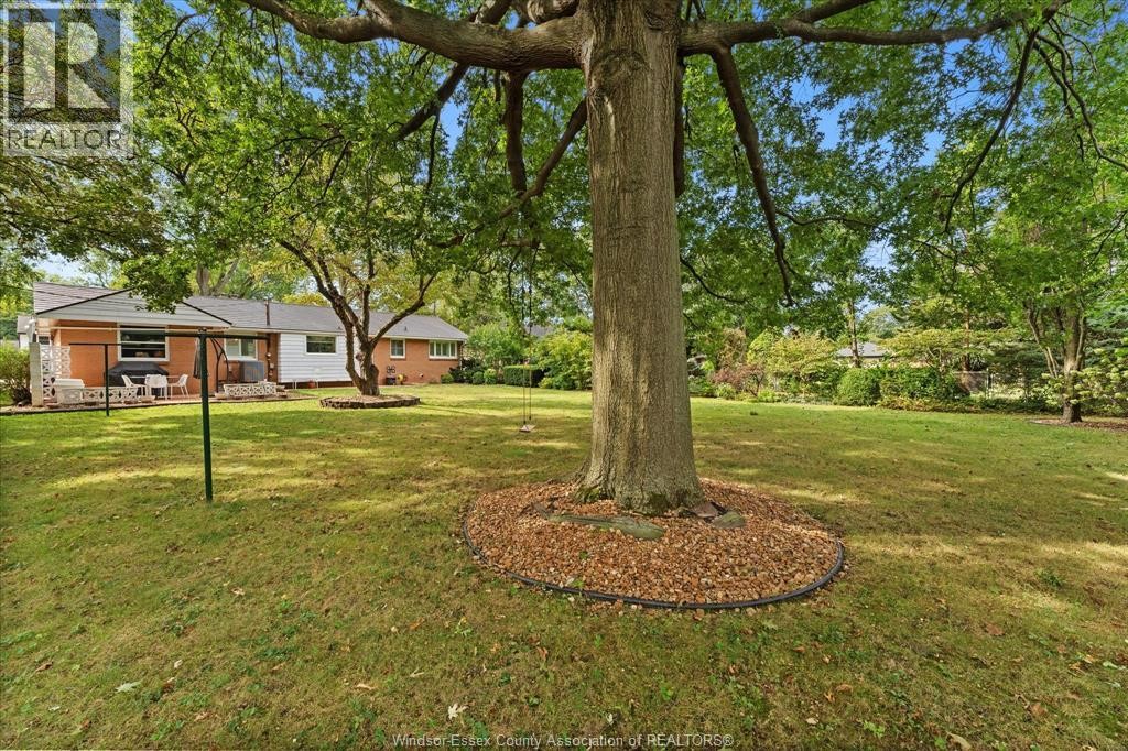 730 Champlain Drive, Windsor, ON