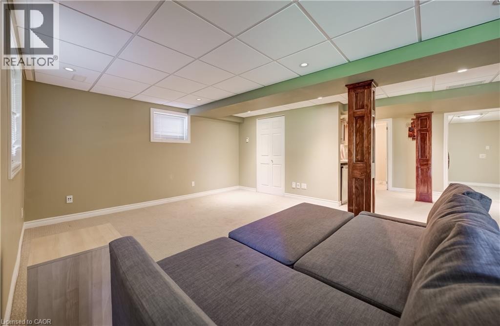 573 Robert Ferrie Drive, Kitchener, ON