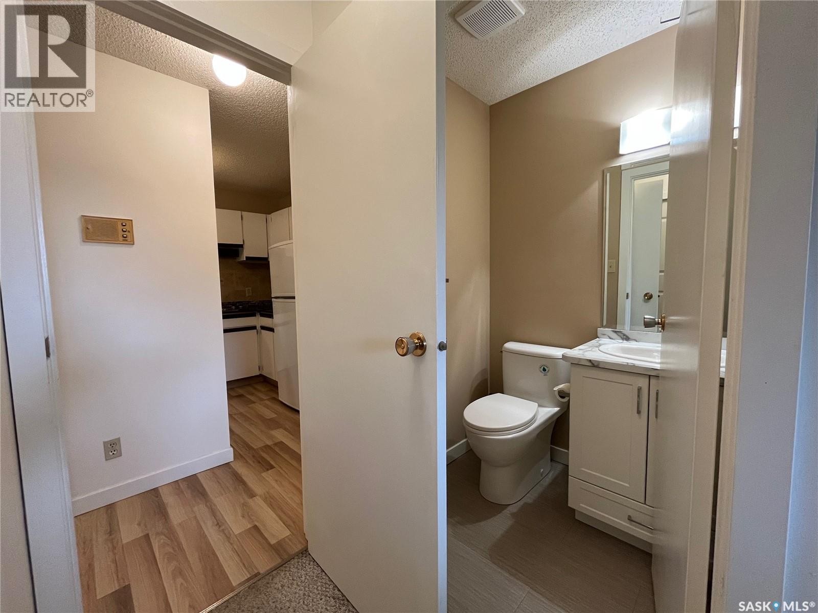 301 285 Kingsmere Boulevard, Saskatoon, SK