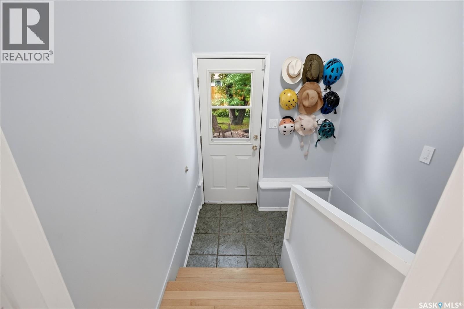 81 Dolphin Bay, Regina, SK
