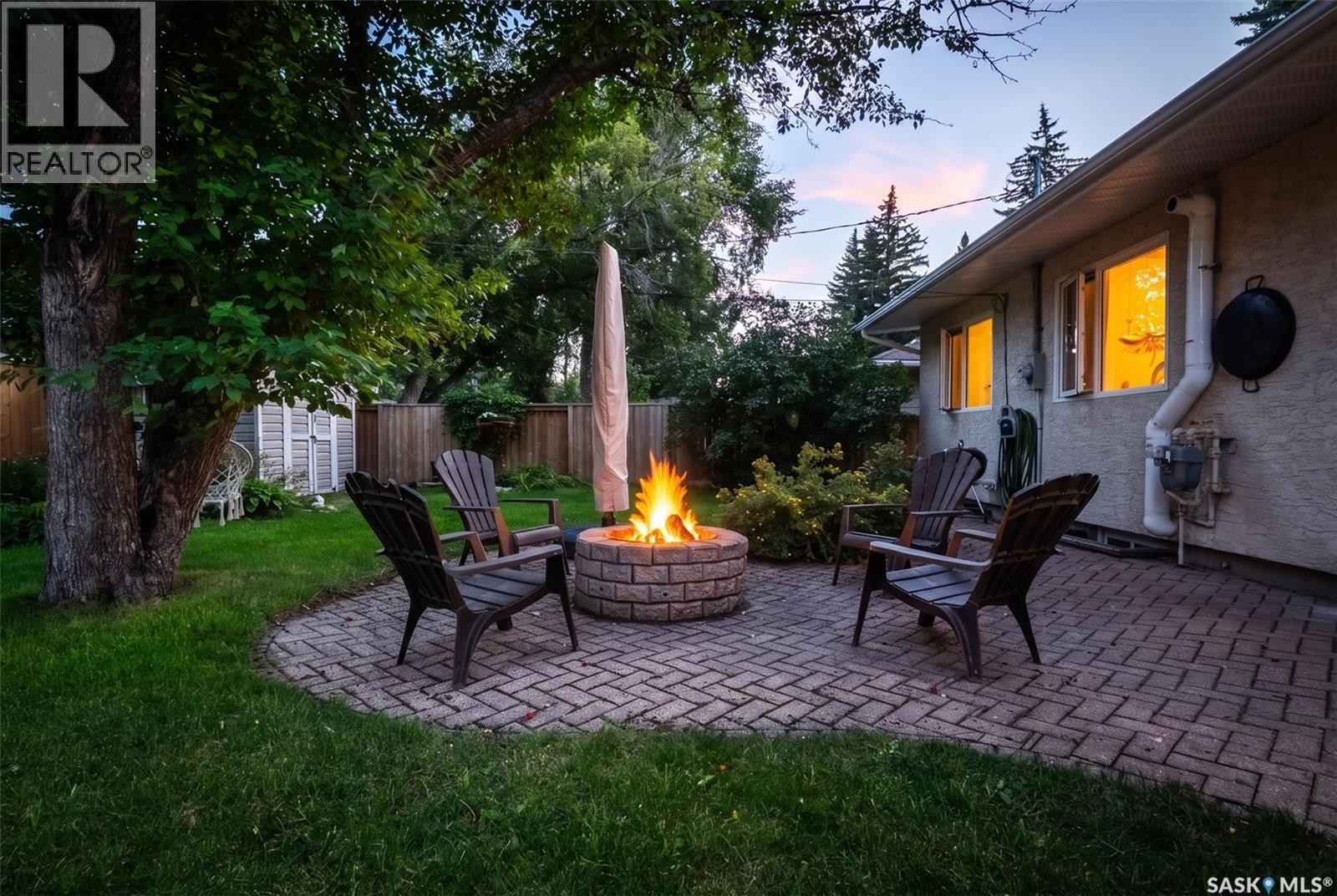 81 Dolphin Bay, Regina, SK