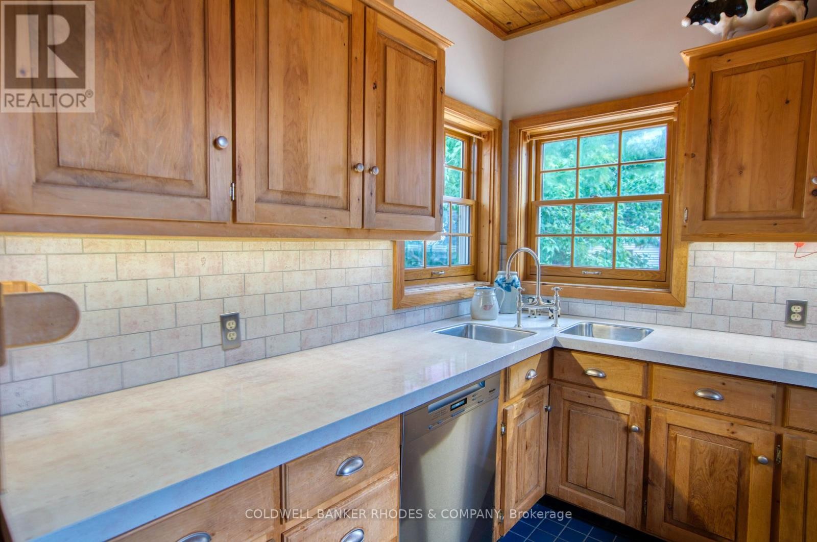 1329 Larose Avenue, Ottawa, ON