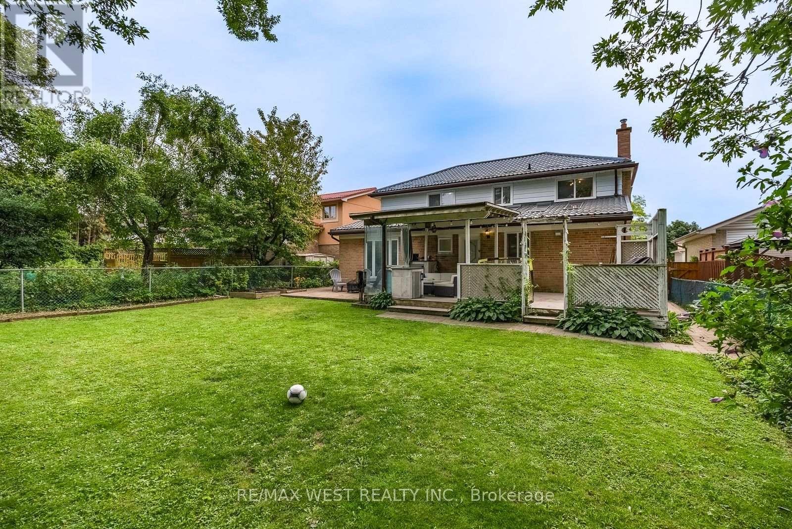 347 Karen Park Crescent, Mississauga, ON
