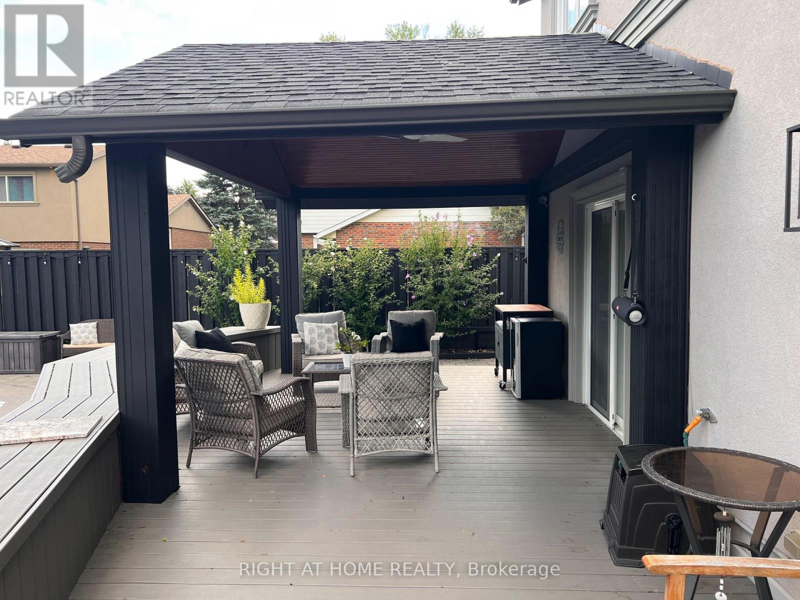 1916 Pagehurst Court, Mississauga, ON
