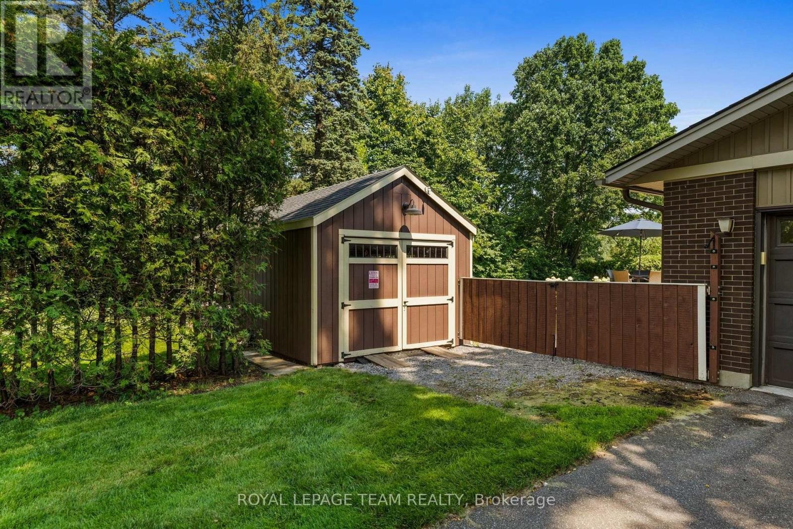 1279 Fairway Drive, Ottawa, ON