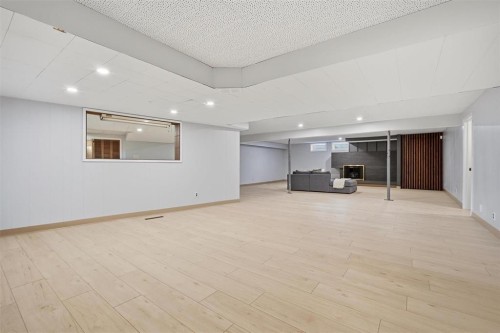 329 Moray Street, Winnipeg, MB 