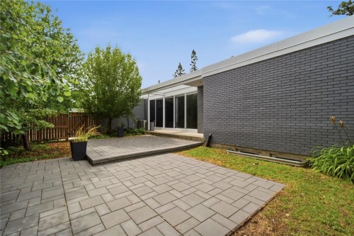 329 Moray Street, Winnipeg, MB 