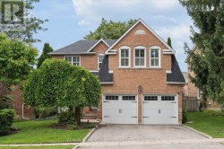 102 EDMUND SEAGER DRIVE Vaughan, ON L4J 4S8