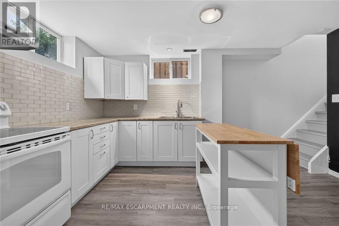 93 Nugent Drive, Hamilton, ON