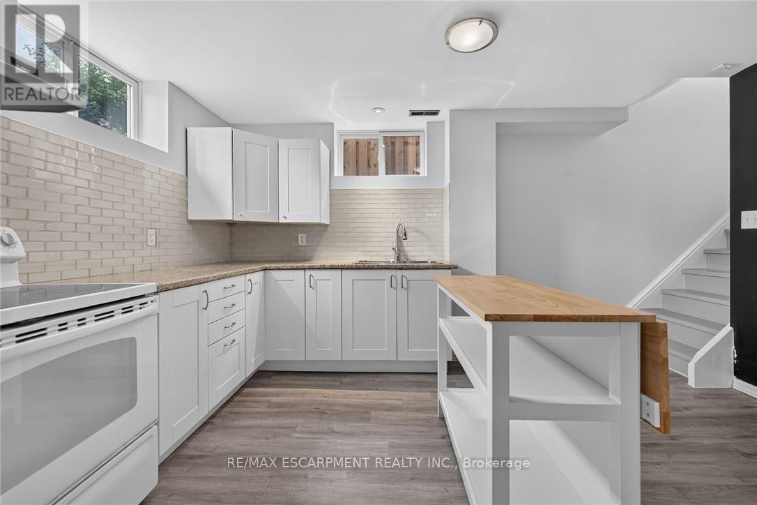 93 Nugent Drive, Hamilton, ON