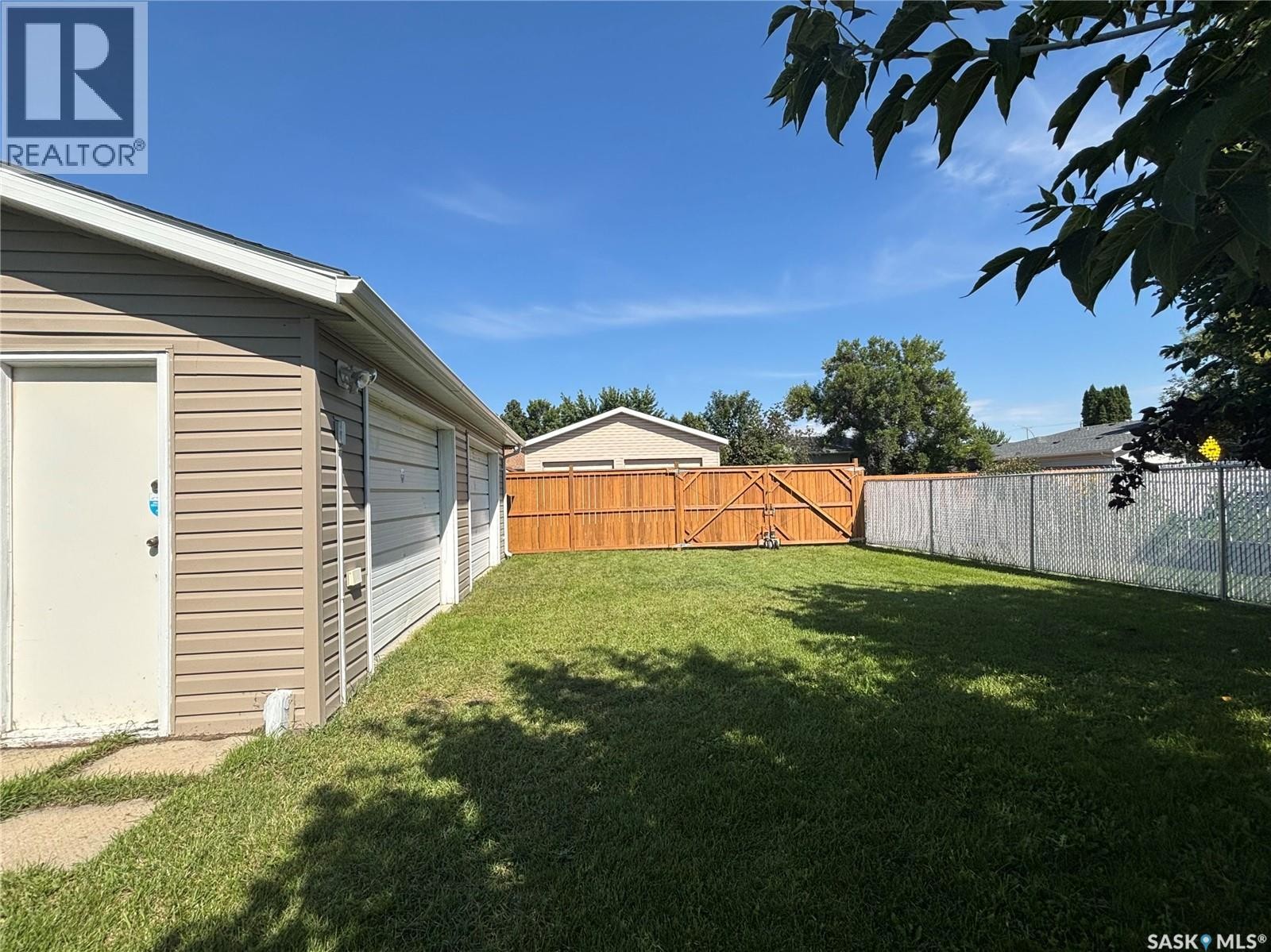10 Mackie Crescent, Saskatoon, SK