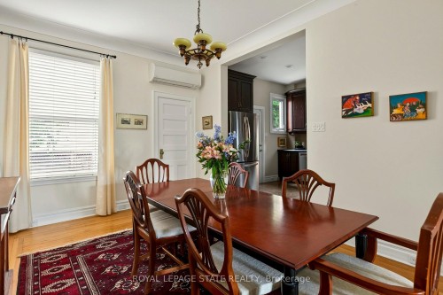 24 Fairleigh Crescent, Hamilton, ON 