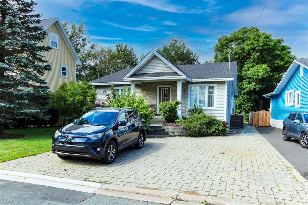32 London Road, St. John'S, NL