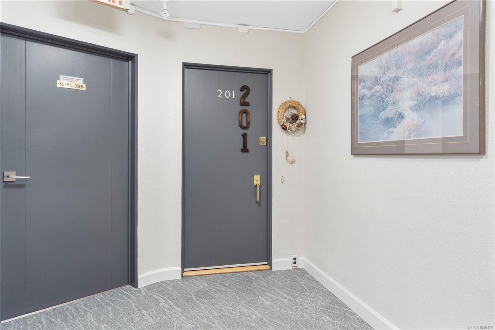 #201-375 Newcastle Ave, Nanaimo, BC