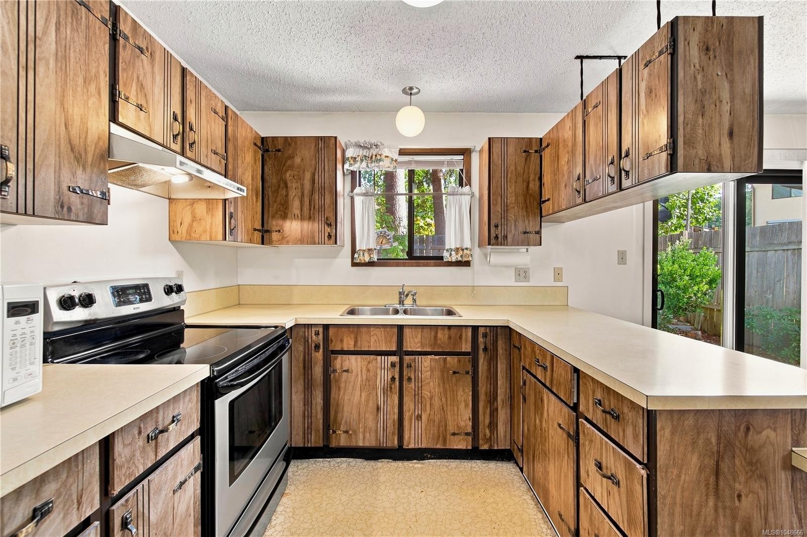 4149 Orchard Cir, Nanaimo, BC