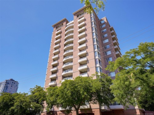 #205-930 Yates St  Victoria, BC V8V 4Z3