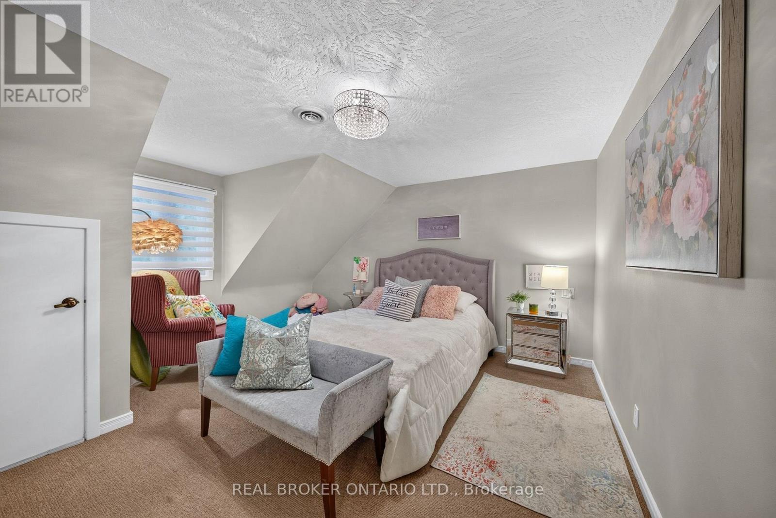 413 Indian Road, Burlington, ON