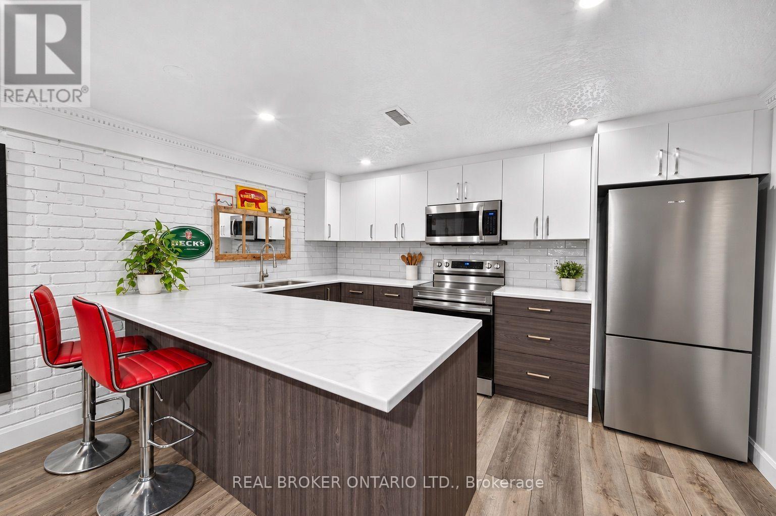 413 Indian Road, Burlington, ON