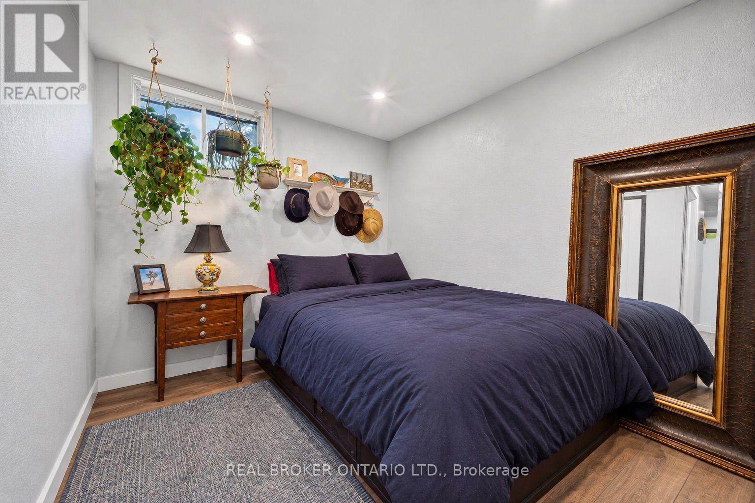 413 Indian Road, Burlington, ON