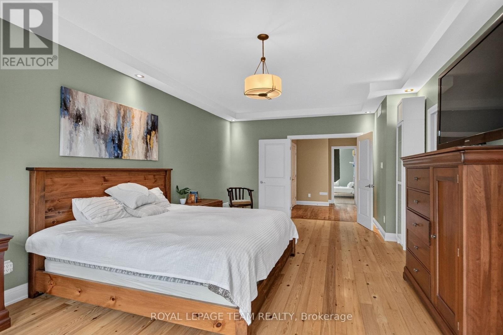 1801 Cedarlakes Way, Ottawa, ON